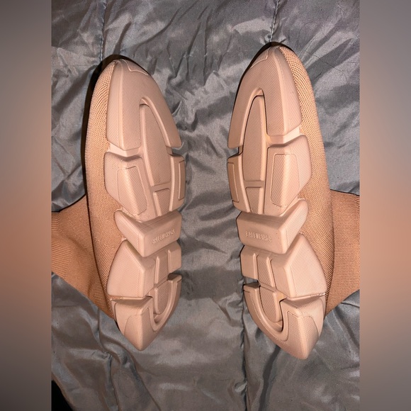 Balenciaga Speed Knit Sneaker - Picture 4 of 4